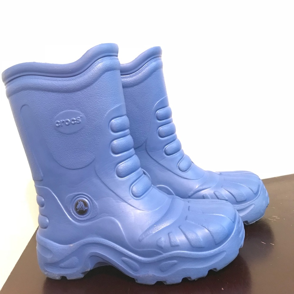 Toddler’s rain boots Crocs